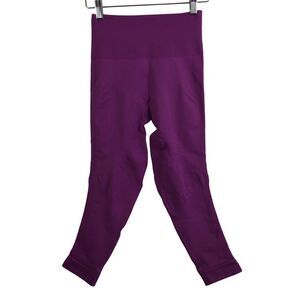 Lululemon Womens Zone In Seamless High Rise Crop Leggings Purple Size 6